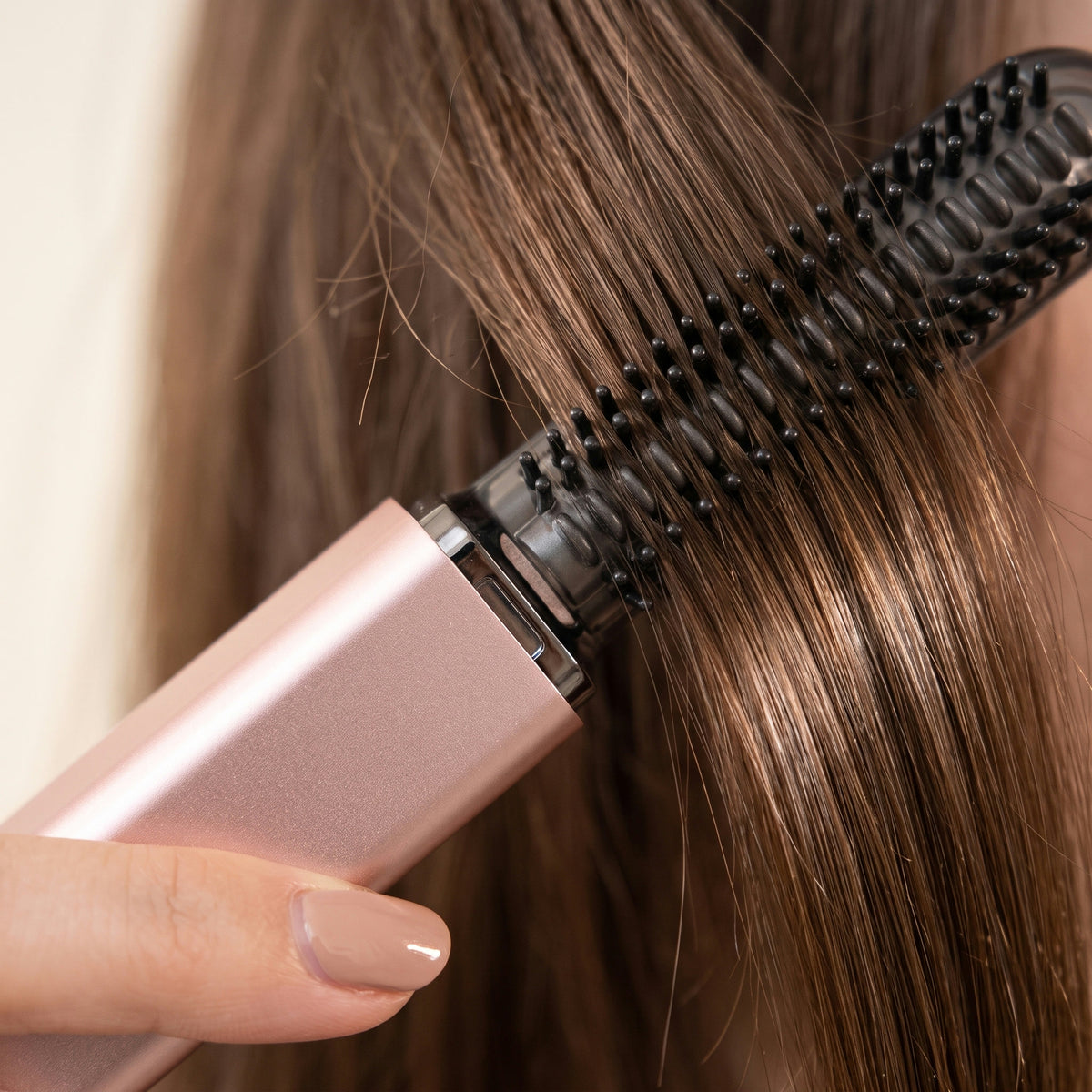 Coiffette – Mini brosse chauffante sans fil
